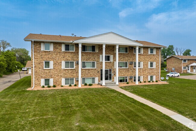 Foto del edificio - Trentwood Apartments