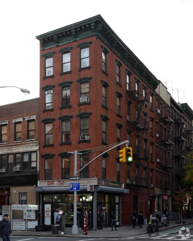 Primary Photo - 147 Rivington St