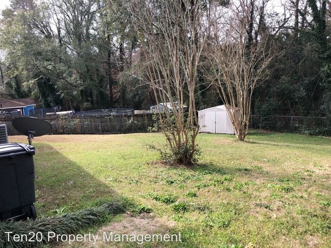 Building Photo - 3 br, 1.5 bath House - 723 Southern Pines Dr