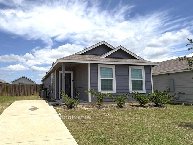 Building Photo - 3409 Big Antero Ln