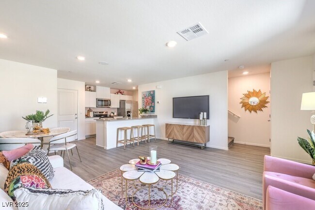 Foto del edificio - 4966 Fern Mesa Ave