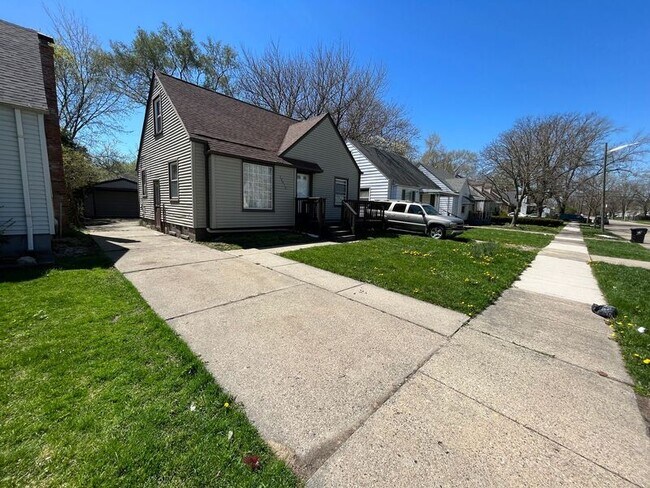 Foto del edificio - 19676 Kingsville St