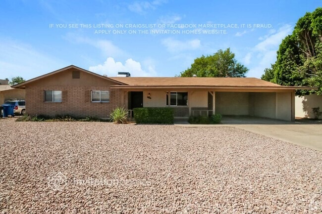 Building Photo - 2463 E Fairbrook St