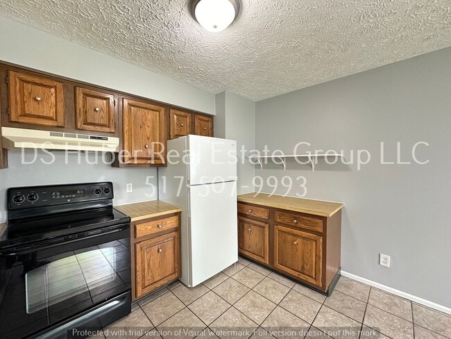 Foto del edificio - 328 N. Church-