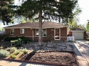 Building Photo - 6286 S Sycamore St