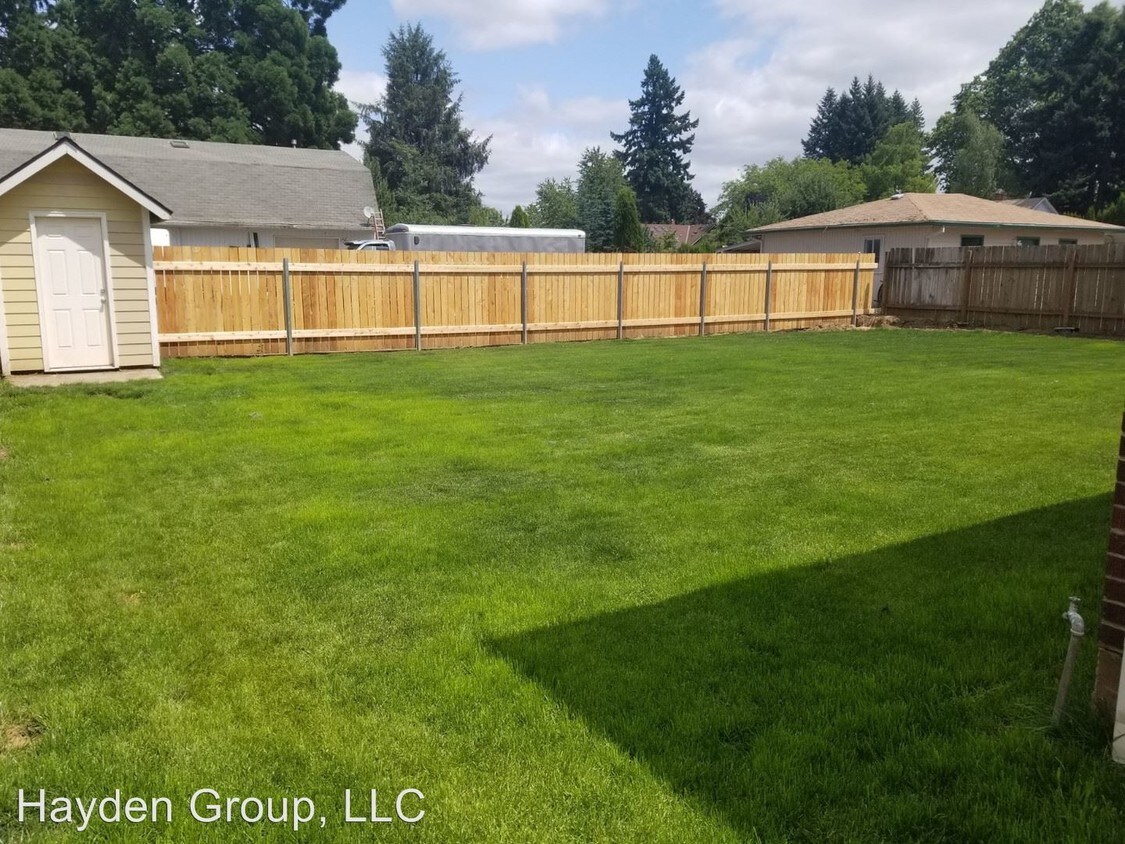 Foto del edificio - 3 br, 2 bath House - 33505 SW TV Highway