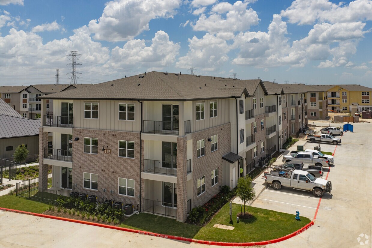 Foto del edificio - Broadstone Creekside