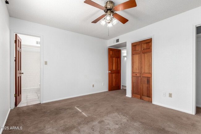 Building Photo - 1341 W Shannon St