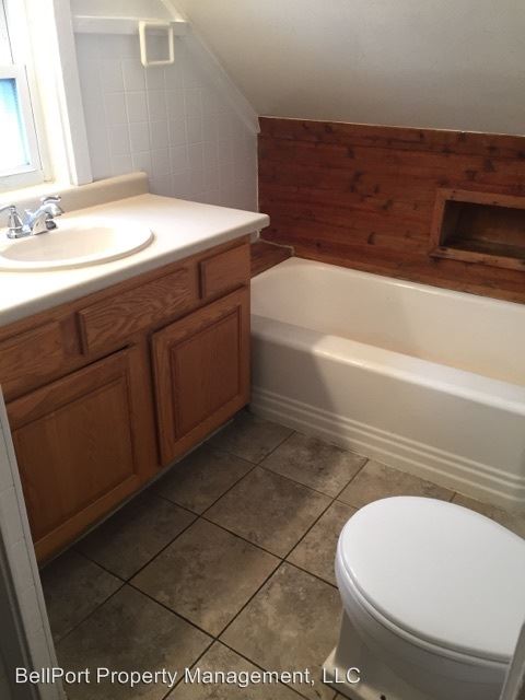 Building Photo - 165 Congress St