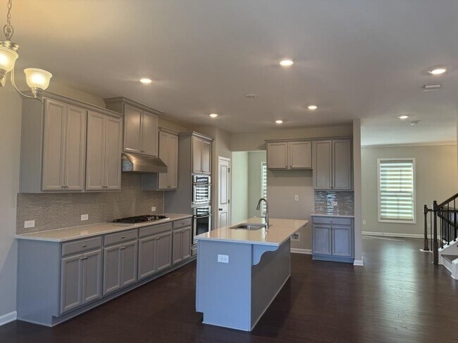 Foto del edificio - 381 Northaven Ave