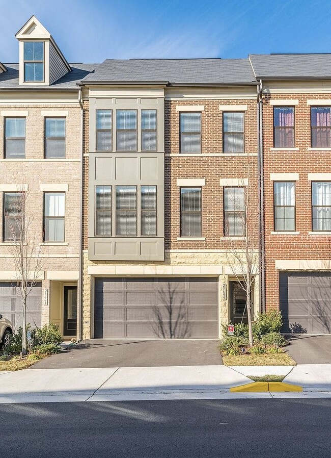 Front - 23659 Turtle Point Ter Townhome