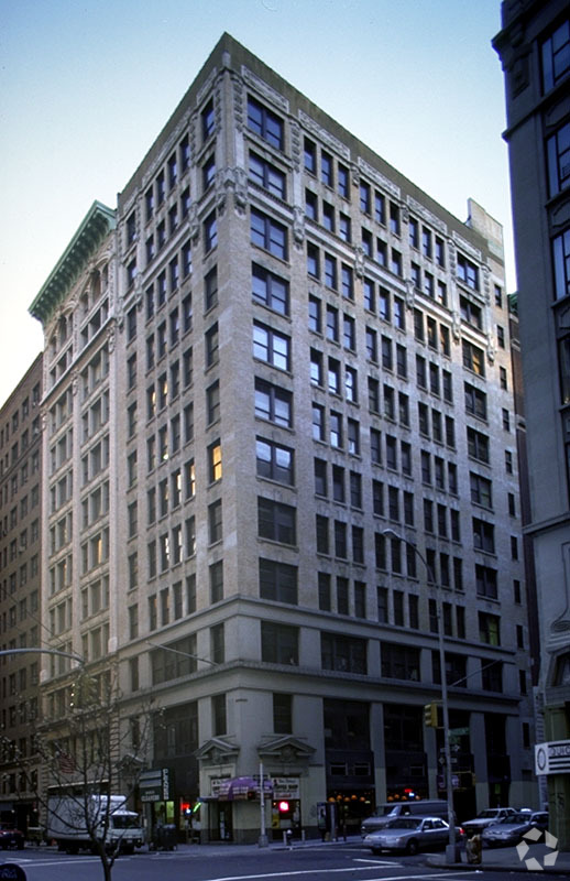 Foto del edificio - 76 Madison Ave