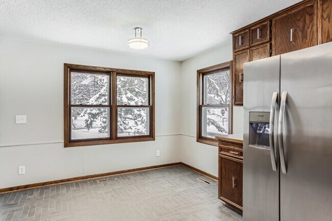 Foto del edificio - 6401 Logan Avenue S, Richfield, MN, 55423