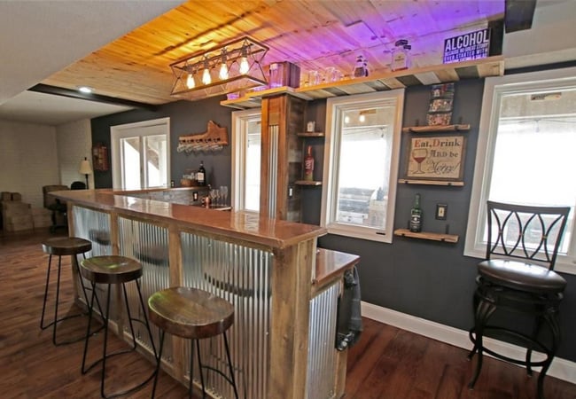 Foto del edificio - 758 Eagle Hill Rd
