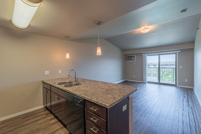 Interior Photo - Cottage Grove