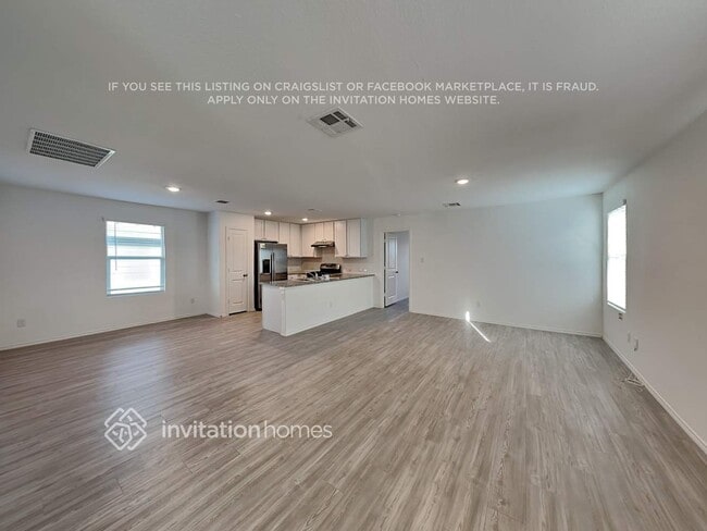 Building Photo - 14331 Estuary Pl