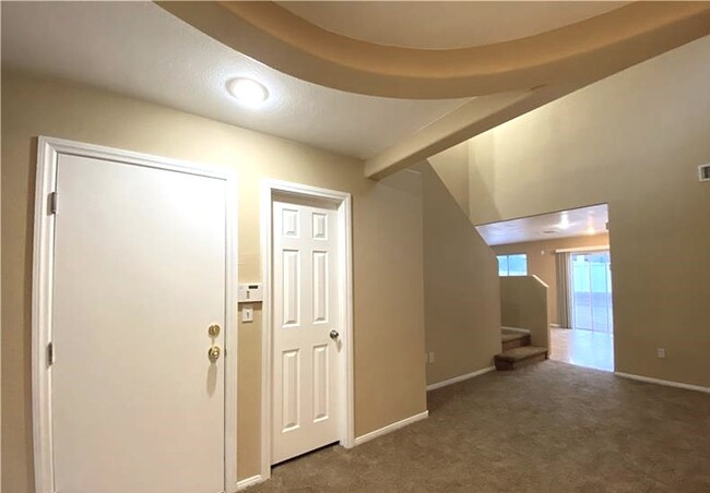 Foto del edificio - 9540 Birch Basin Ct
