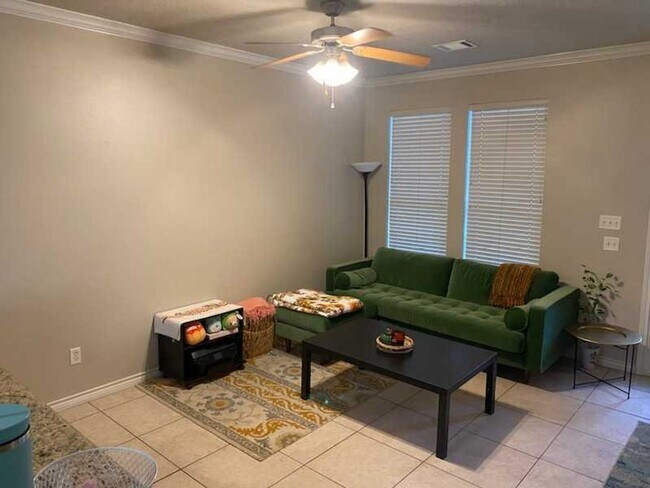 Foto del edificio - College Station 3 Bedroom / 3.5 Bath Gatew...