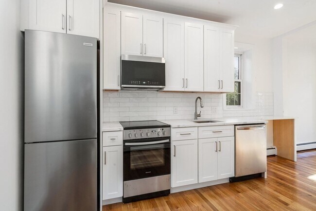 Building Photo - 101 Rutherford Ave