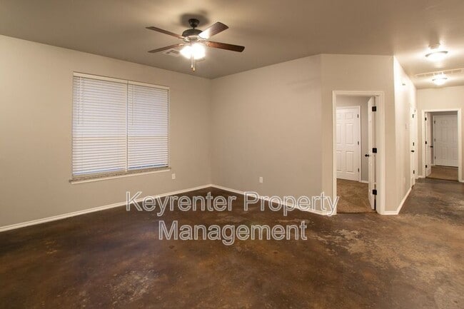 Building Photo - 1754 Eighty-Niner Ter