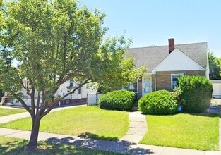Building Photo - 20700 Wilmore Ave