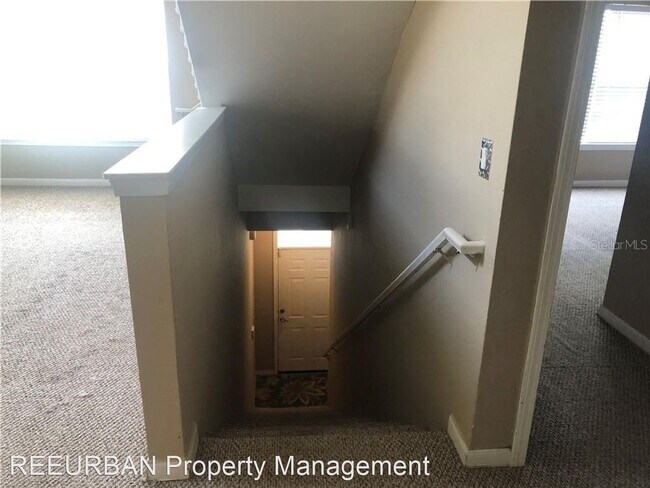 Foto del edificio - 2 br, 2 bath House - CP-2705 8925 LEE VIST...