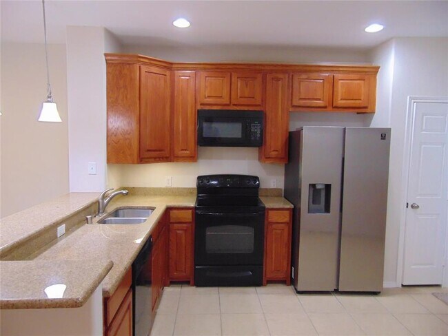 Building Photo - 5410 Bexar St
