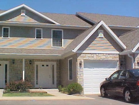 Building Photo - 5722 W Vinca Ln