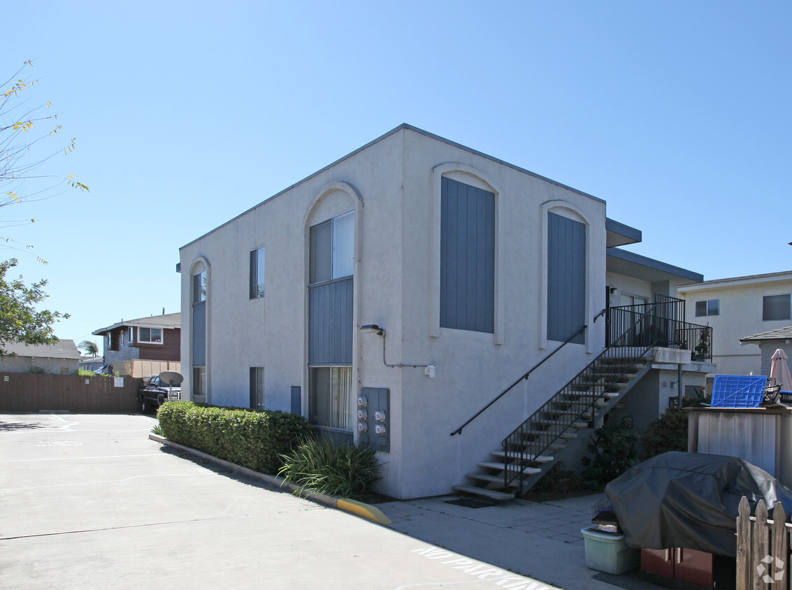 Primary Photo - 390 G St