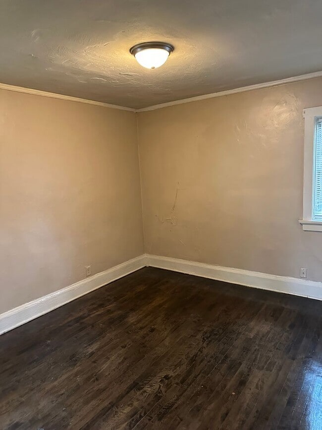 Building Photo - 2-Bedroom Apartment for Rent – $860 – Includes Appliances