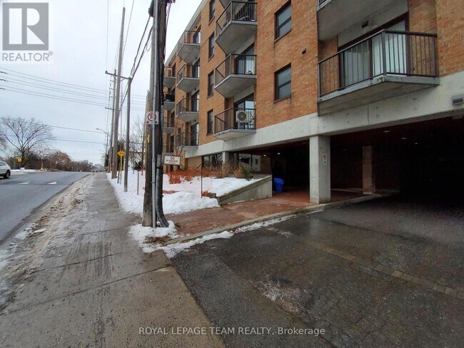 Building Photo - 50 Burnside Ave