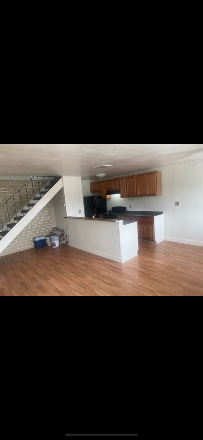 Building Photo - 34 La Pera Ct