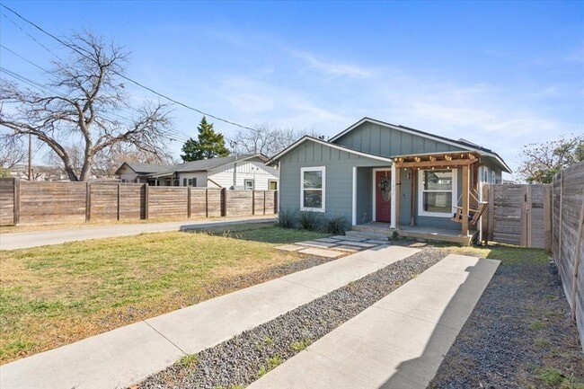 Building Photo - 7407 Bethune Ave