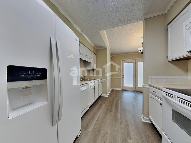 Foto del edificio - 5721 Jamaica Ln