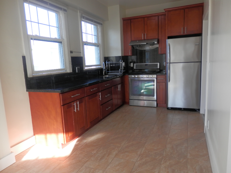 Foto principal - 1060 Powell St