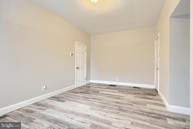 Foto del edificio - 1511 Carswell St