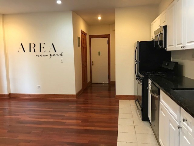 Foto del edificio - 305 Convent Ave