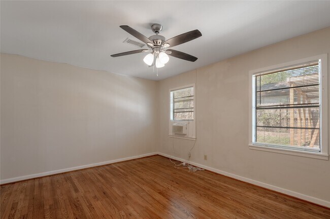 Foto del edificio - 1412 22nd St