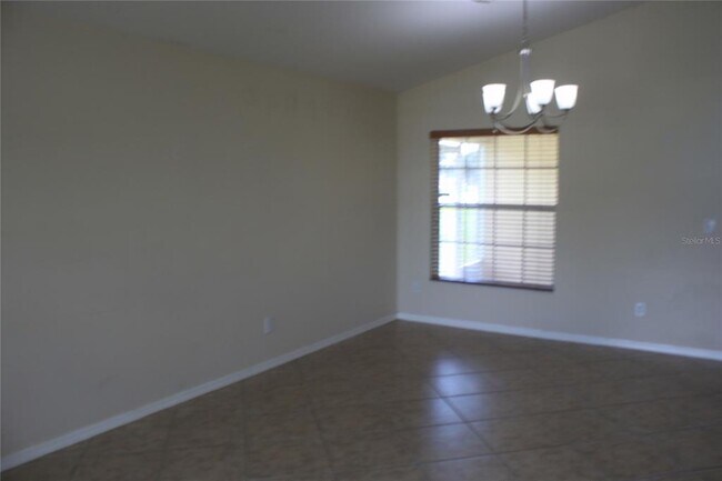 Foto del edificio - 3020 Eagle Crossing Dr