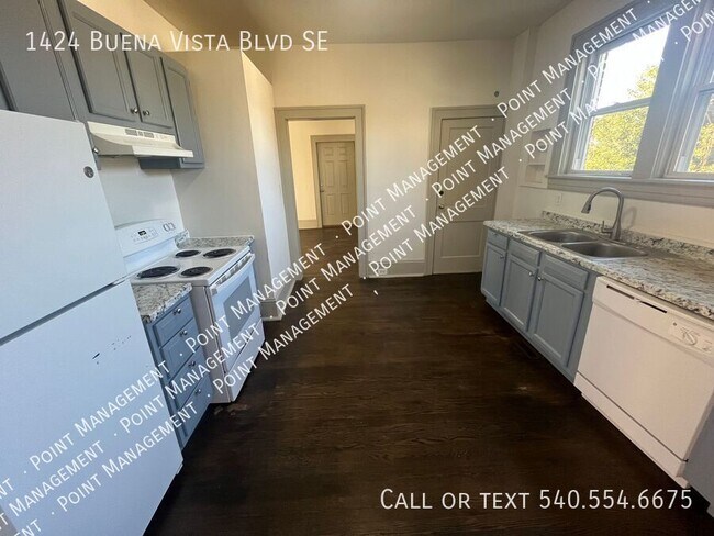 Building Photo - 1424 Buena Vista Blvd SE