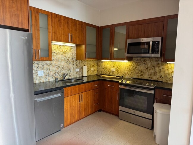 Building Photo - Pacifica Honolulu Penthouse #4806