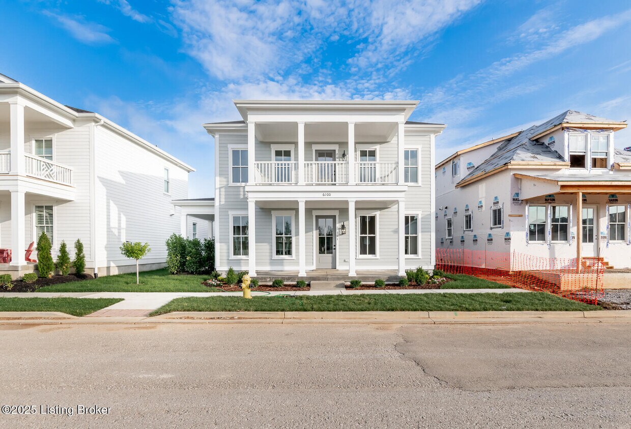 Foto principal - 6100 Passionflower Dr