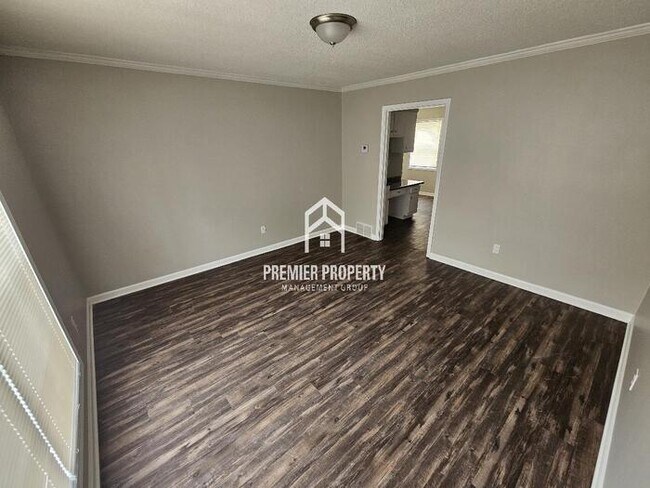 Foto del edificio - 7411 Palgrave Ln