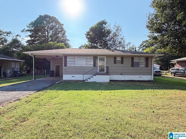 Building Photo - 2724 Clyburne St