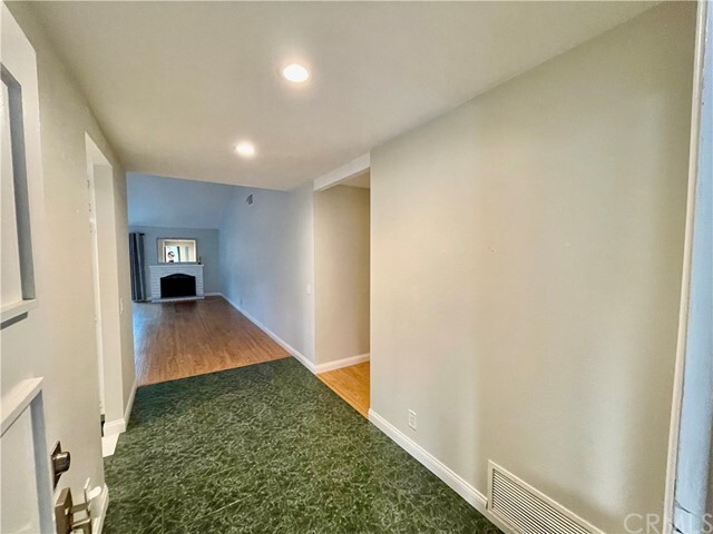 Building Photo - 805 Tucson Ct