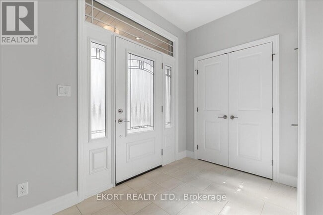 Building Photo - 154 Appledene Dr