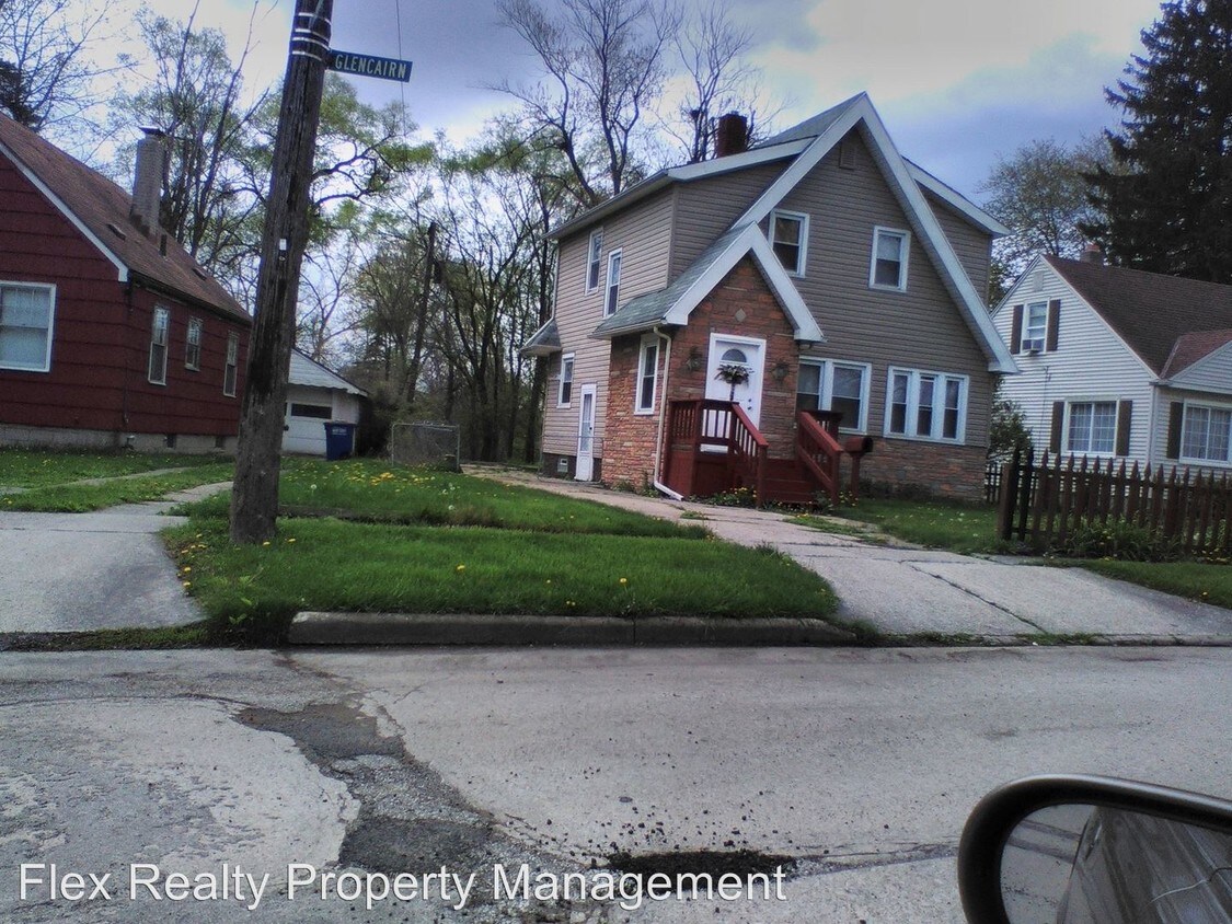 Foto del edificio - 3021 Glencairn Ave