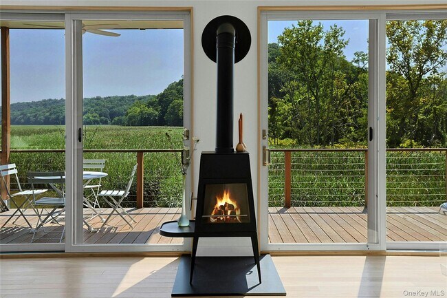 Foto del edificio - 93 Paradise Ave