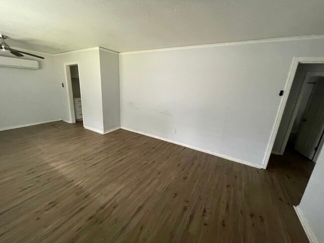 Foto del edificio - 1722 Dixie Dr