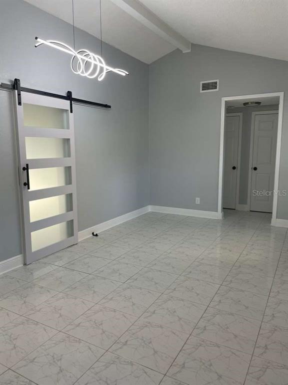 Building Photo - 10106 Royal Acres Ct